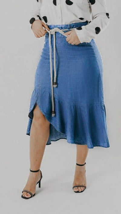 SAIA NO TENCEL FENDA LATERAL E BABADO NA BARRA DM