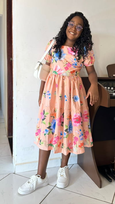 VESTIDO INFANTIL CREPE MANGA PRINCESA SALMAO FLORIDO