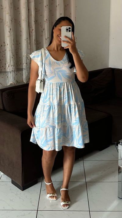 VESTIDO RODADO TRES MARIAS GOLA V MANGA FLARE MY